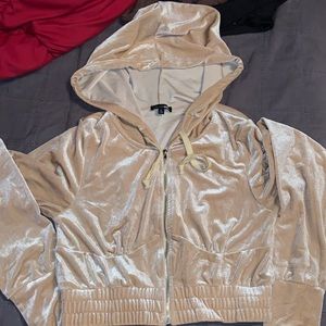 ✨Cropped Zip Up Hoodie✨